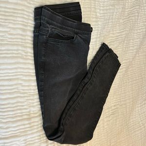 Soft black colored jeans